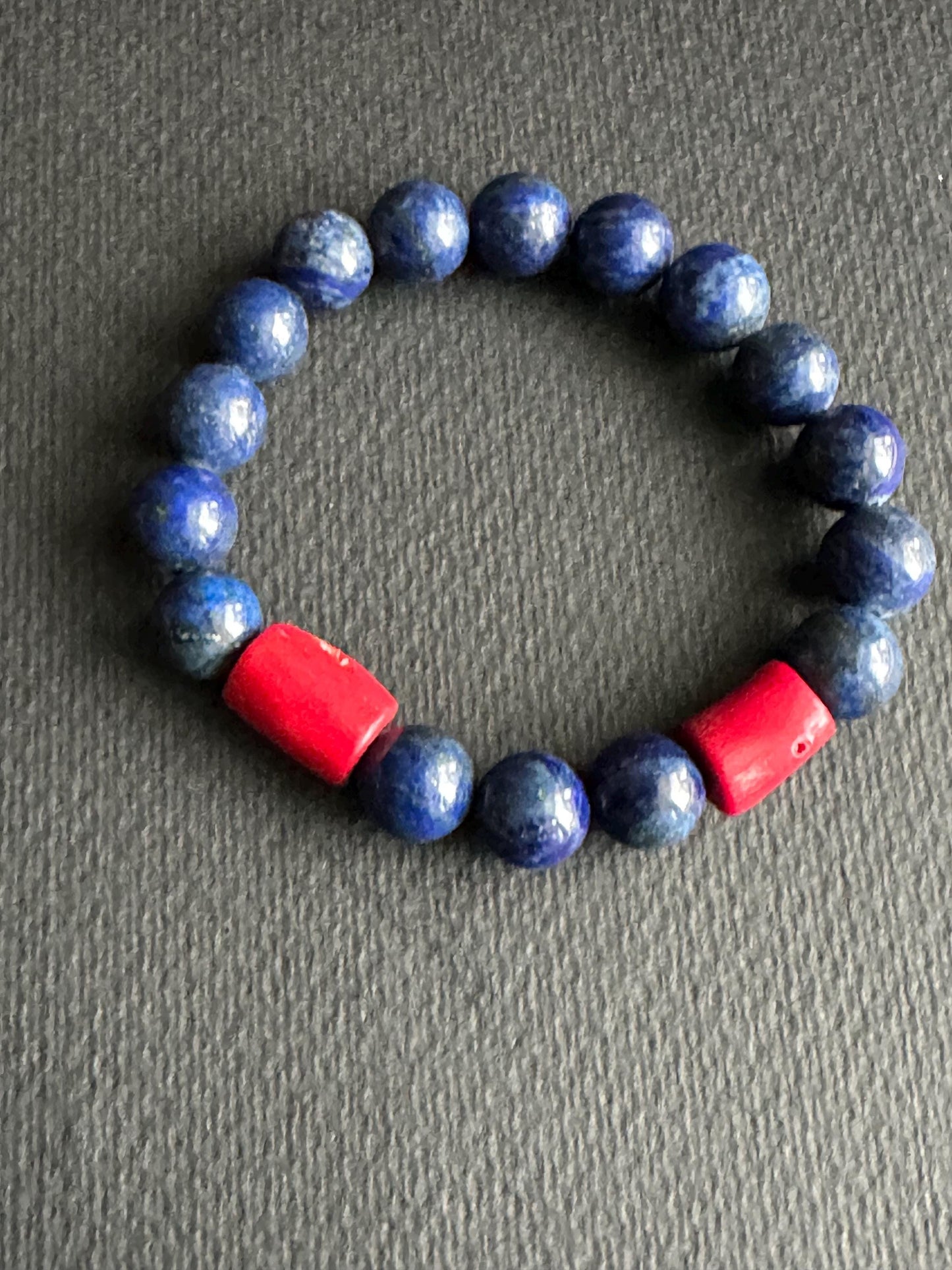 Lapis and Dyed Red Coral Unisex Beaded Bracelet