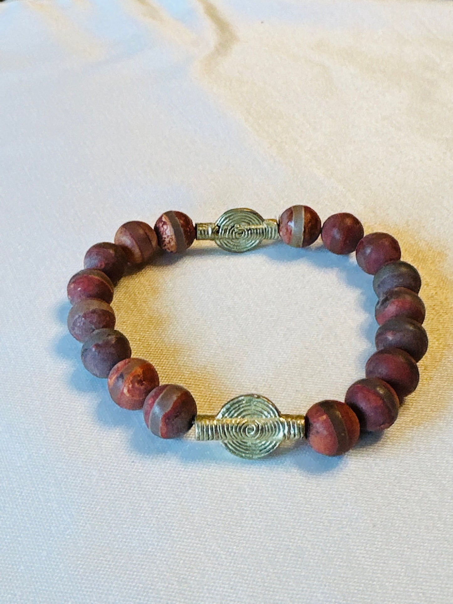 Tibetan Agate with Sundial Focal Beads Unisex Bracelet
