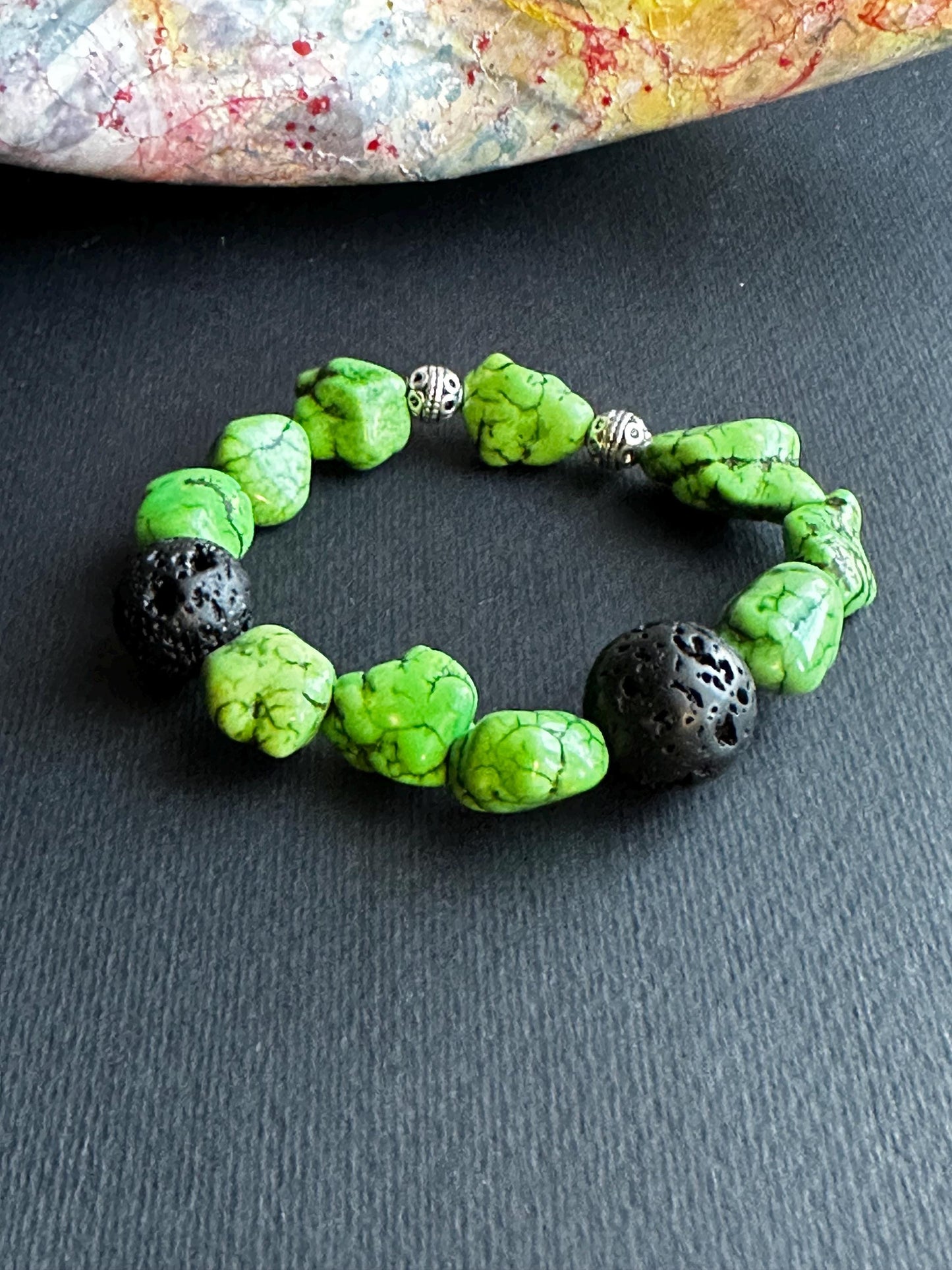 Green Nugget Howlite Bracelet with Round Lava Beads