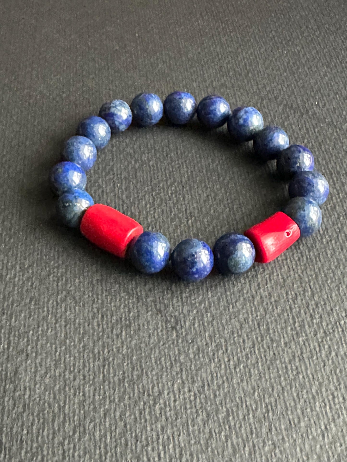 Lapis and Dyed Red Coral Unisex Beaded Bracelet