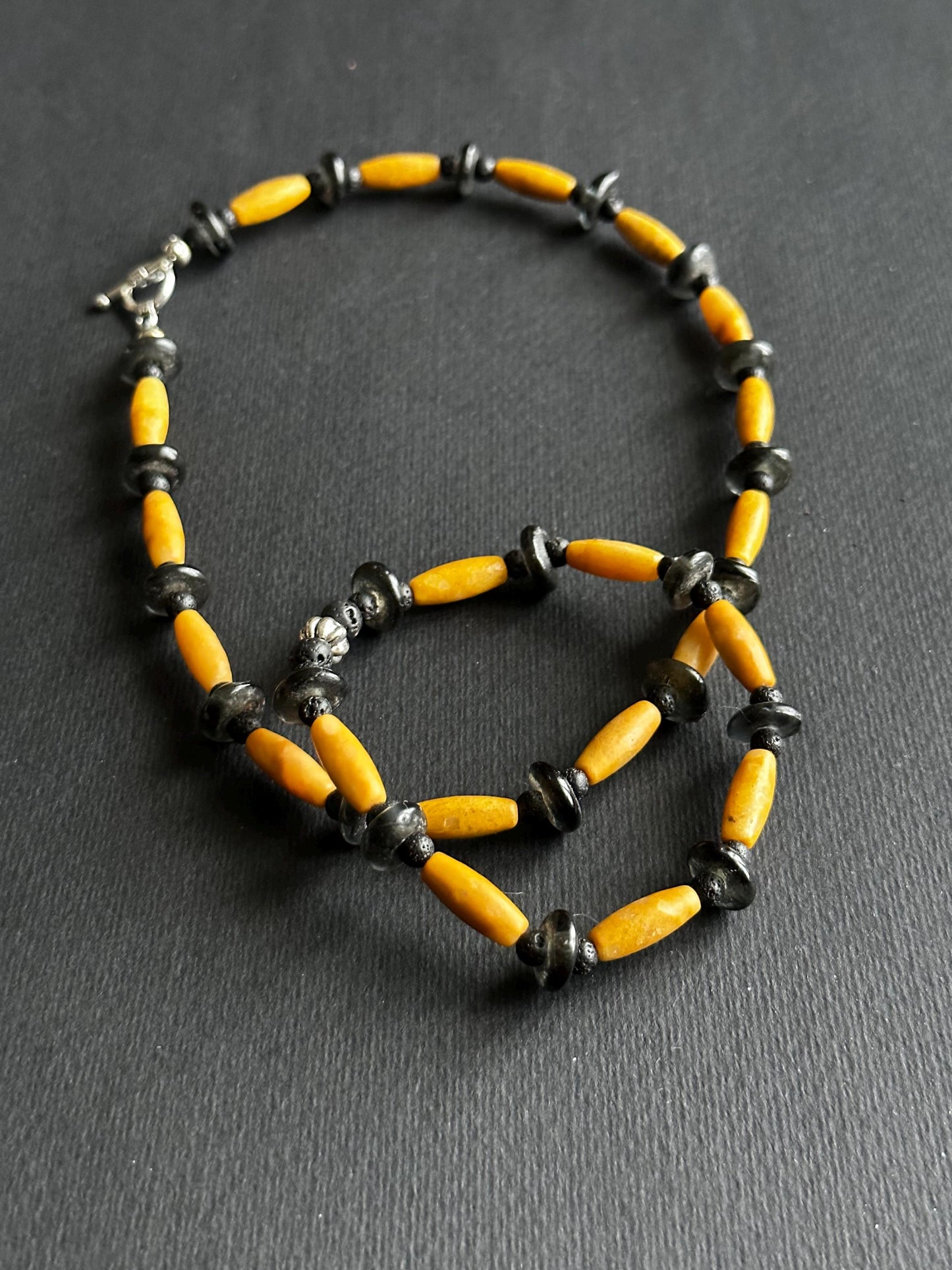 Handmade Ceramic Beaded Bracelet: Unisex Boho Style