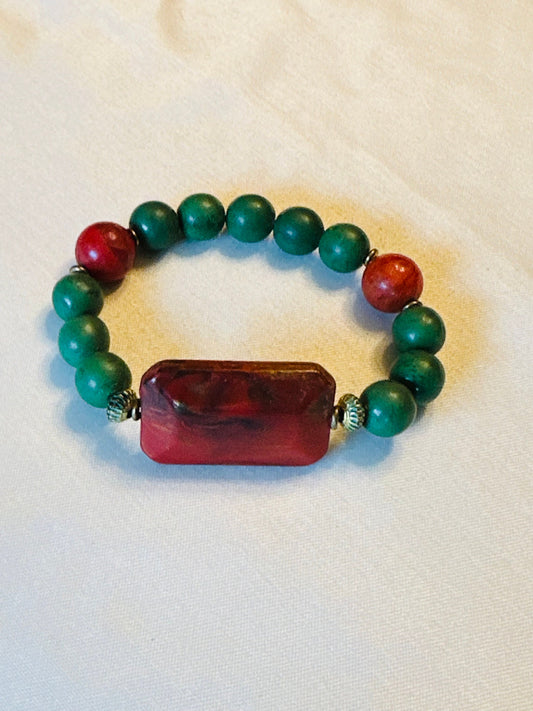 Red and Green Ceramic Beaded Bracelet