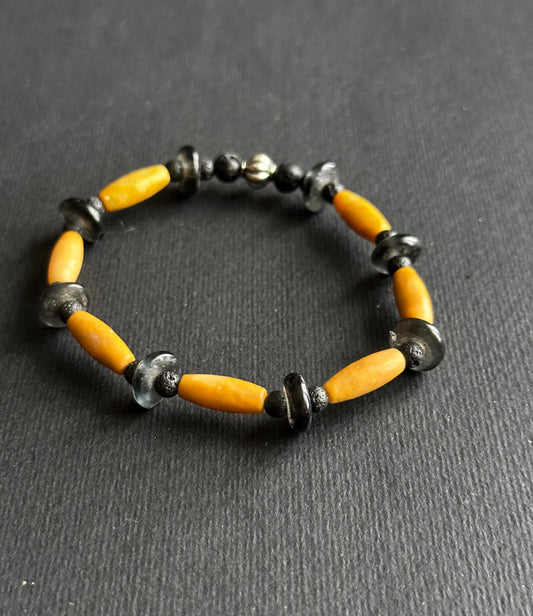 Handmade Ceramic Beaded Bracelet: Unisex Boho Style