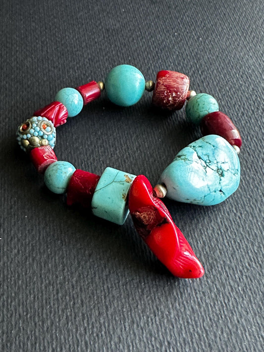 Red Coral and Turquoise Howlite Beaded Bracelet
