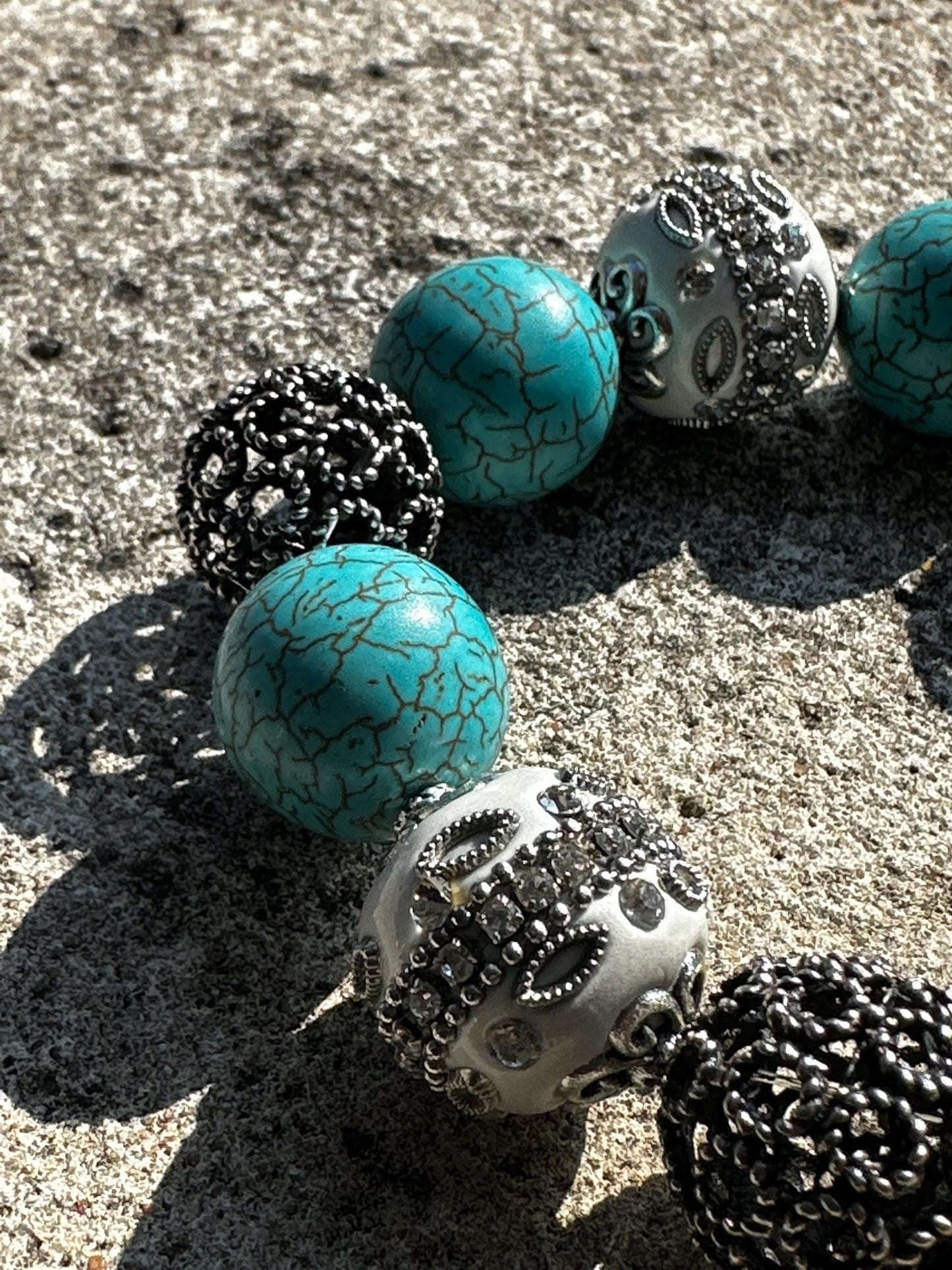 Turquoise Howlite Beaded Bracelet with Embellished White and Silver Metal Beads