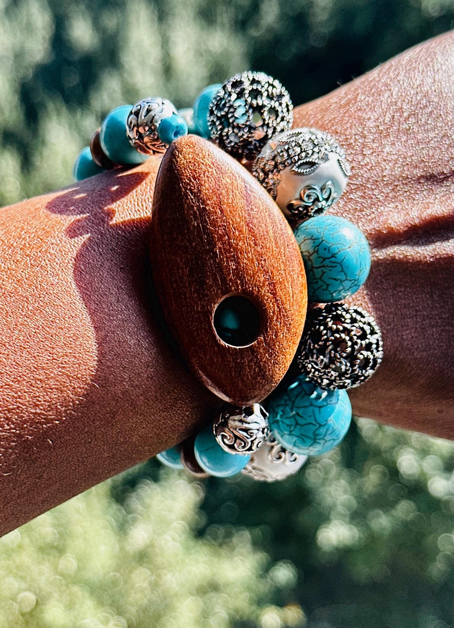 Turquoise Howlite Beaded Bracelet with Wooden Geometric Focal Bead